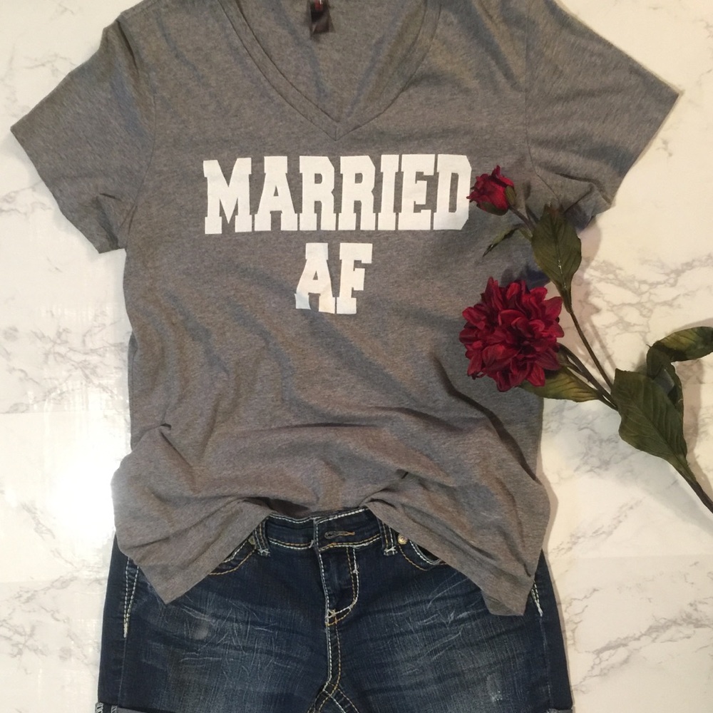 Women’s Graphic T-shirt